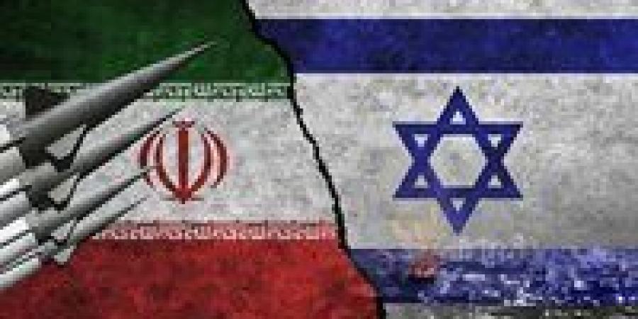 بالبلدي: الحرس
      الثوري:
      الموجة
      17
      تضمنت
      قصفا
      مركبا
      بعيدة
      المدى