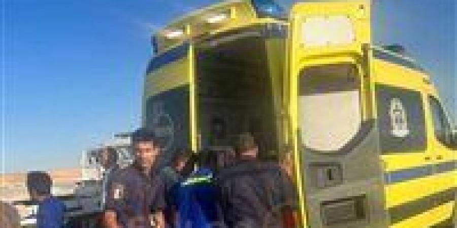 بالبلدي : مصرع
      وإصابة
      4
      أشخاص
      في
      حادث
      تصادم
      بين
      «ميكروباص»
      وسيارة
      نقل
      بالفيوم