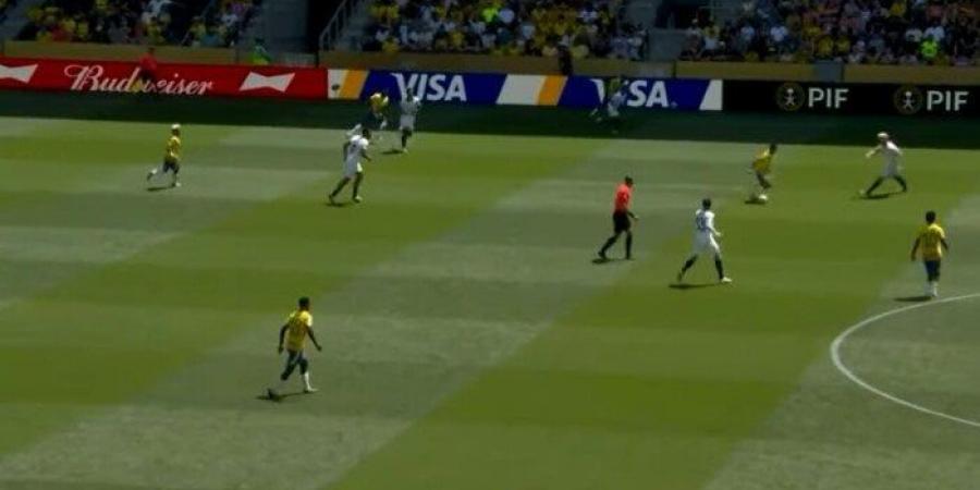 بالبلدي: كأس
      العالم
      للأندية..
      بوروسيا
      دورتموند
      يقسو
      على
      صن
      دوانز
      بثلاثية
      في
      الشوط
      الأول
      «فيديو»