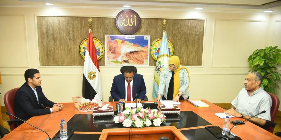بالبلدي : بنسبة
      نجاح
      ٨٤،٤%..
      اعتماد
      نتيجة
      الشهادة
      الإعدادية
      2025
      في
      مطروح