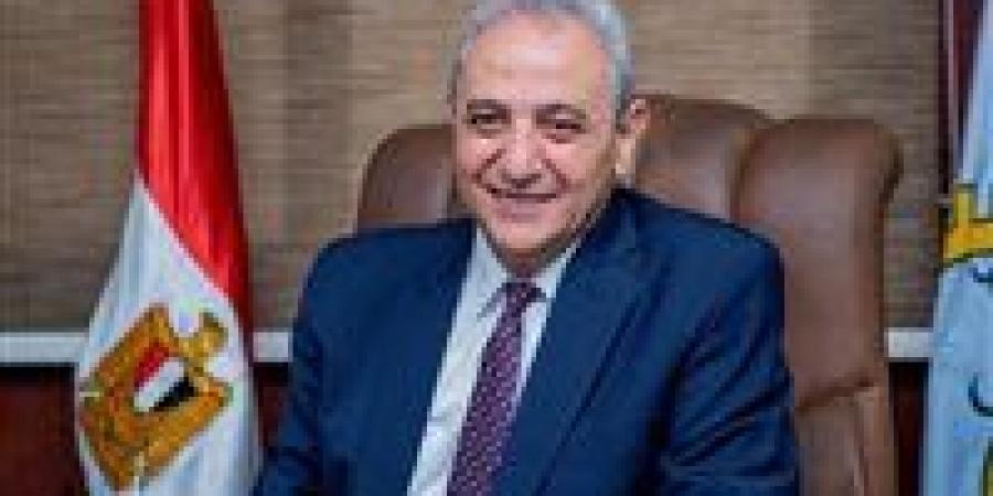 بالبلدي: محافظ
      الغربية
      يعلن
      إنهاء
      المخططات
      الاستراتيجية
      لـ317
      قرية
      واعتماد
      المخطط
      لـ4
      قرى
