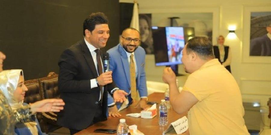 بالبلدي: نائب
      محافظ
      سوهاج
      يفتتح
      أول
      مؤتمر
      للذكاء
      الاصطناعي
      بالمحافظة
