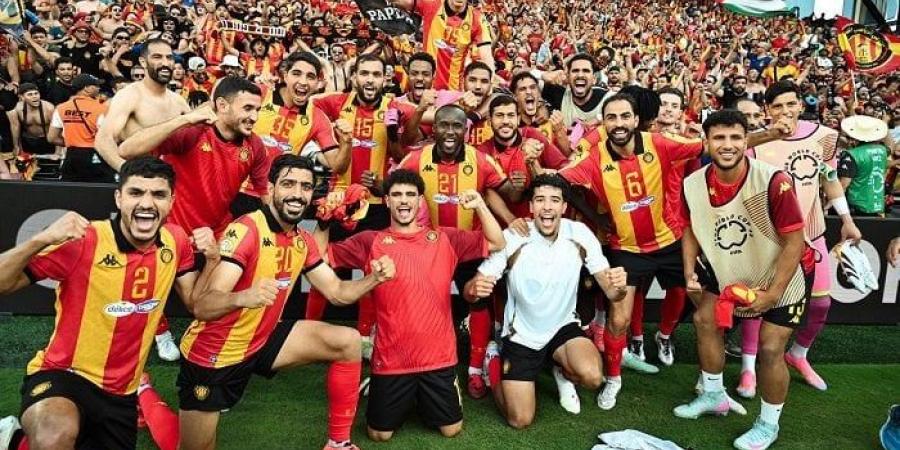 بالبلدي: كأس
      العالم
      للأندية..
      الترجي
      يعيد
      البسمة
      لوجوه
      الجماهير
      العربية
      في
      المونديال