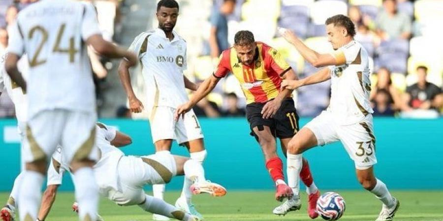 بالبلدي : ما
      هي
      فرص
      الترجي
      في
      التأهل
      إلى
      دور
      الـ16
      بكأس
      العالم
      للأندية؟