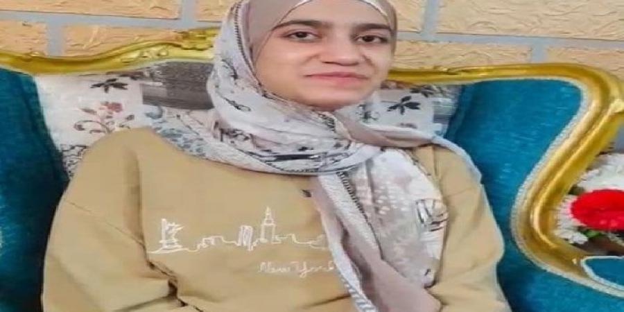 بالبلدي : حلمي
      أكون
      دكتورة..
      «منه
      سمير»
      الثانية
      على
      إعدادية
      الشرقية:
      فضل
      ربنا
      ورضا
      والدي