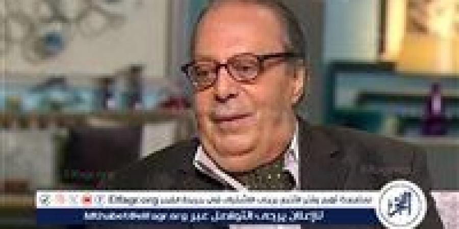بالبلدي: أسامة
      عباس:
      أنا
      مش
      مقتنع
      أن
      الفن
      يقدر
      يأمن
      حياتي
      وأسرتي