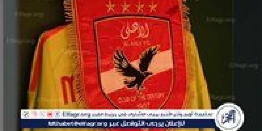 بالبلدي: خالد
      الغندور:
      الأهلي
      يقترب
      من
      الإعلان
      عن
      ضم
      ياسين
      مرعى
      مدافع
      فاركو