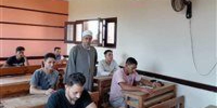 بالبلدي : عاجل|
      نموذج
      اجابة
      امتحان
      التوحيد
      الثانوية
      الازهرية
      2025..
      راجع
      حلولك
      معانا