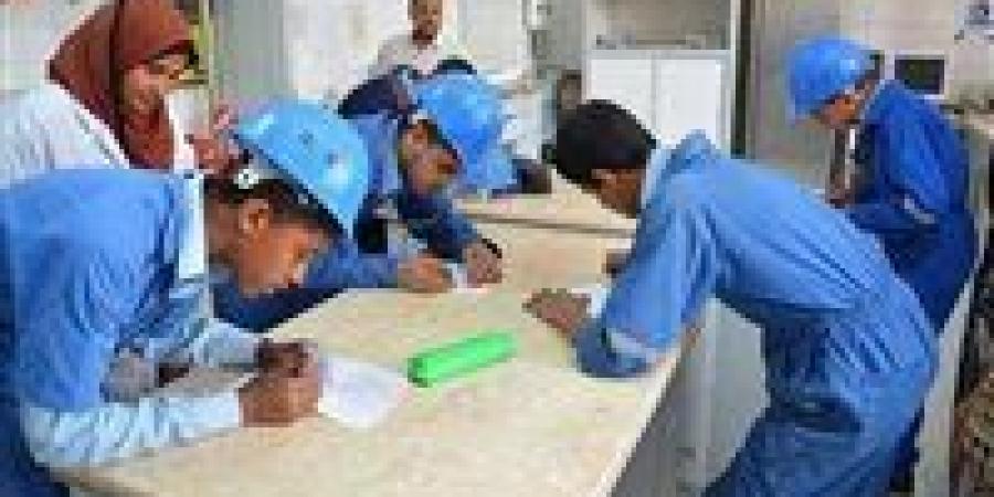 بالبلدي : عاجل|
      مدارس
      البترول
      الحكومية
      بديل
      الثانوية
      العامة
      2025
      -
      20256..«أماكنها
      وشروطها»