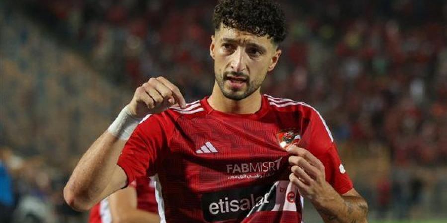 بالبلدي: وسام
      أبو
      علي
      يسجل
      الهدف
      الأول
      للأهلي
      في
      الدقيقة
      15
      أمام
      بورتو