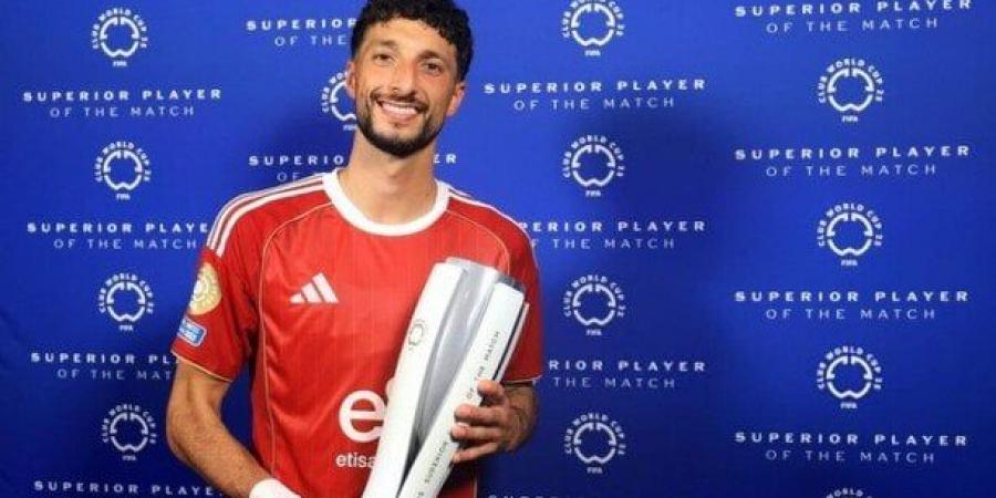 بالبلدي: وسام
      أبو
      علي:
      قدمنا
      مباراة
      كبيرة
      أمام
      بورتو..
      وجماهير
      الأهلي
      صنعت
      الحدث