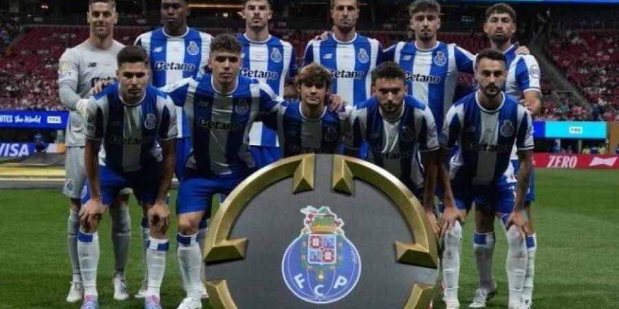 بالبلدي: تشكيل
      بورتو
      ضد
      الأهلي
      في
      كأس
      العالم
      للأندية..
      تغييرات
      بالجملة