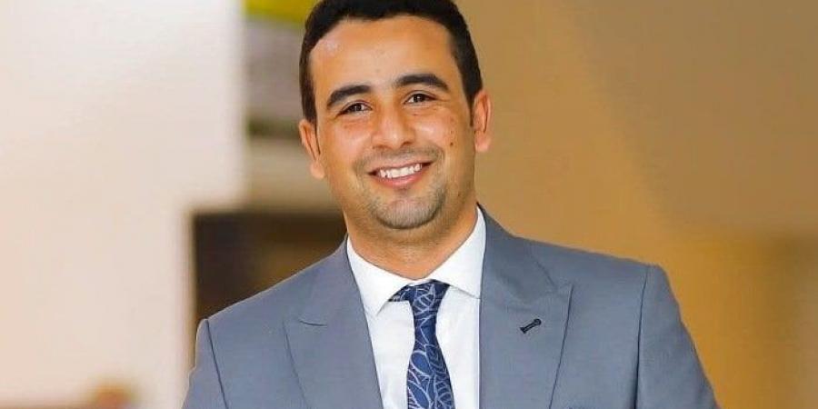 بالبلدي : «آداب
      كفر
      الشيخ»
      تحتفي
      بفوز
      الدكتور
      حسن
      راغب
      بجائزة
      أفضل
      رسالة
      دكتوراه
      على
      مستوى
      الجامعة