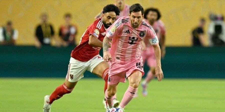بالبلدي : 3-3..
      بورتو
      يدرك
      التعادل
      مجددًا
      أمام
      الأهلي
      ودقائق
      مجنونة
      في
      المونديال
      «فيديو»