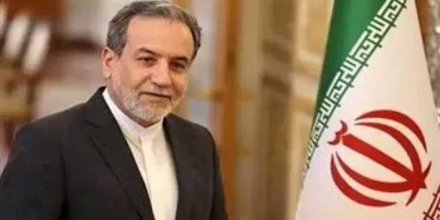 وزير
      الخارجية
      الإيراني:
      لا
      اتفاق
      على
      وقف
      إطلاق
      النار..
      وعلى
      إسرائيل
      وقف
      عدوانها