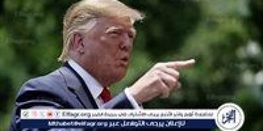 بالبلدي: بأغنية
      "اقصف
      إيران"..
      ترامب
      ينشر
      فيديو
      لضربة
      أمريكية
      على
      منشآت
      نووية
      بطهران