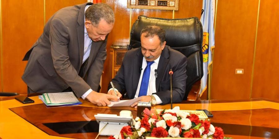 بالبلدي : الآن..
      نتيجة
      الشهادة
      الإعدادية
      2025
      محافظة
      أسيوط
      برقم
      الجلوس