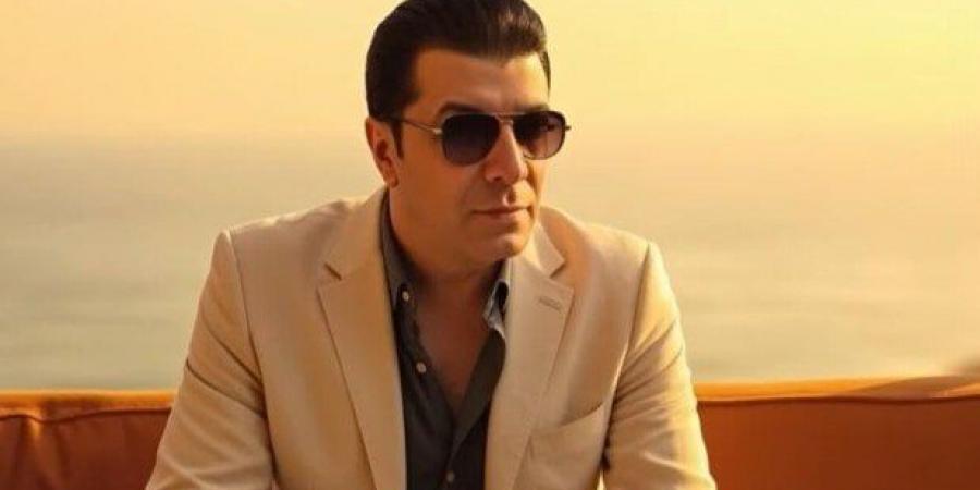 بالبلدي : «ناقصة
      سكر»..
      مصطفى
      كامل
      يزيح
      الستار
      عن
      خامس
      أغاني
      ألبومه
      «قولولى
      مبروك»