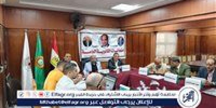 بالبلدي: اغماء
      لـ
      3
      طالبات
      داخل
      لجان
      الثانوية
      العامة
      بالدقهلية
      في
      امتحان
      الفيزياء
      والتاريخ