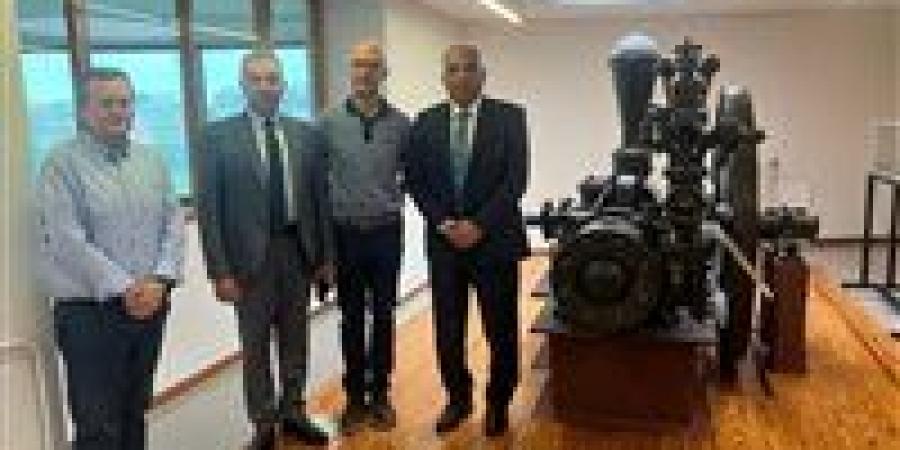 بالبلدي: وفد
      جامعة
      طنطا
      يواصل
      زيارته
      في
      أسبانيا