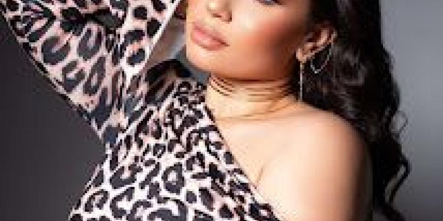 بالبلدي : أميرة
      شريف..
      عنوانك
      للتميّز
      والجمال
      في
      حي
      الجامعة