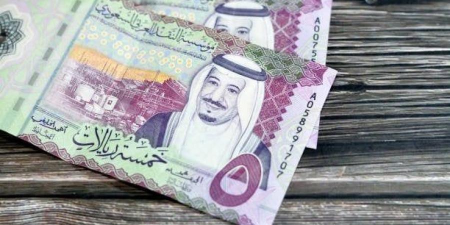 بالبلدي: أسعار
      الريال
      السعودي
      اليوم
      الجمعة
      خلال
      التعاملات
      المسائية