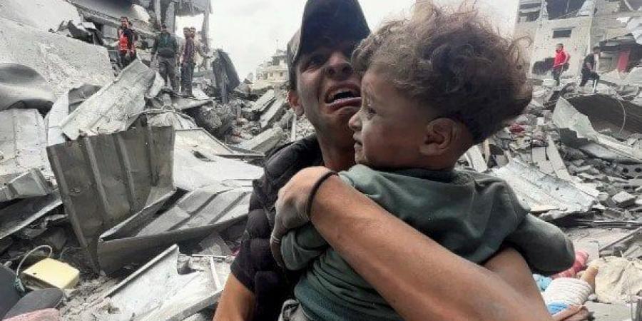 بالبلدي : 50
      شهيدًا
      في
      غزة
      خلال
      ساعات..
      وقصف
      إسرائيلي
      يستهدف
      مدارس
      وخيام
      نازحين