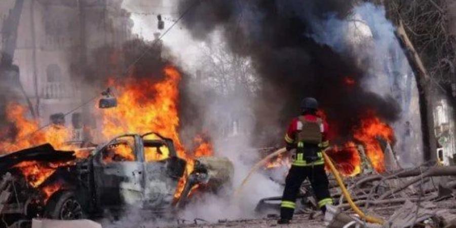 بالبلدي: هجوم
      روسي
      عنيف
      بمسيرات
      يقطع
      الكهرباء
      عن
      خيرسون