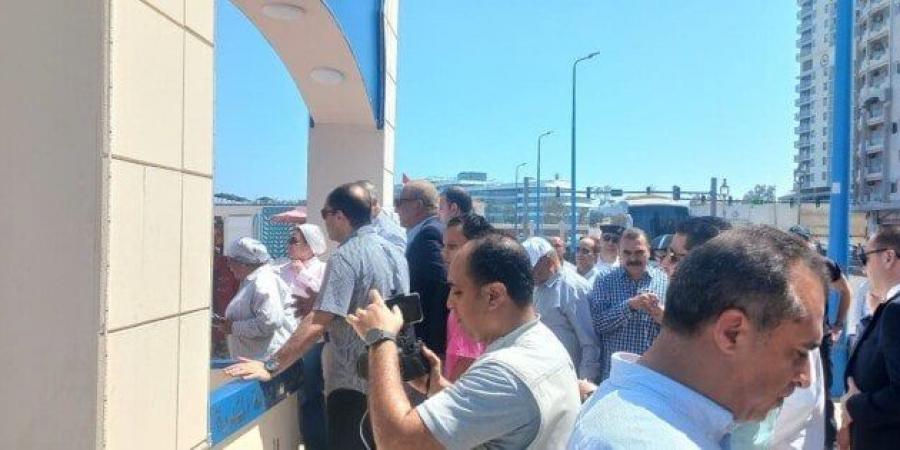 بالبلدي : وفد
      محلية
      النواب
      يتفقد
      مشروع
      تطوير
      الشواطئ
      بمحافظة
      الإسكندرية