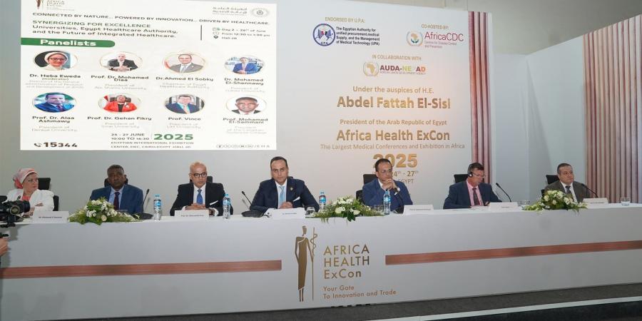 رئيس
      «الرعاية
      الصحية»:
      مصر
      تعاني
      من
      نقص
      في
      بعض
      الكوادر
      الطبية