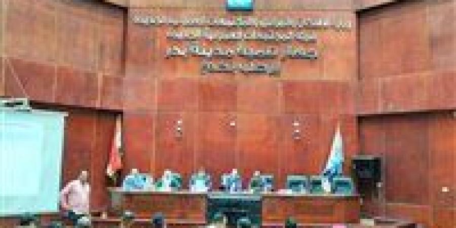 بالبلدي: رئيس
      الجهاز:
      بيع
      محال
      تجارية
      وصيدلية
      بمزاد
      علني
      وحملة
      على
      المخالفات
      بمدينة
      بدر