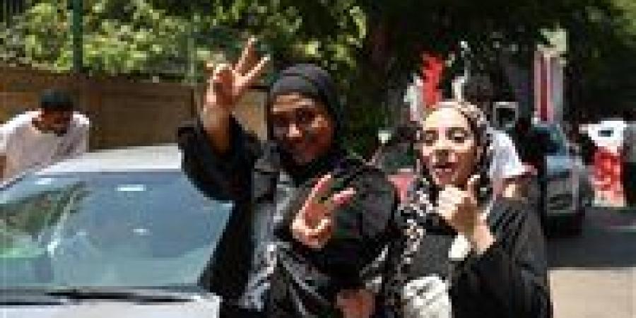 بالبلدي : ليست
      نهاية
      العالم..
      تربويون
      ونفسيون
      يوجهون
      نصائح
      هامة
      لطلاب
      الثانوية
      العامة