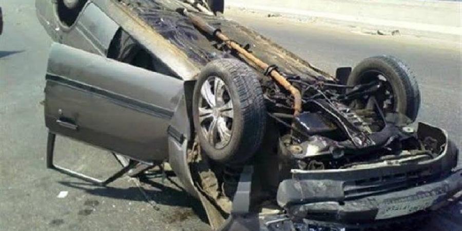بالبلدي: بسبب
      السرعة
      الجنونية..
      انقلاب
      سيارة
      أعلى
      محور
      التجارة
      بأكتوبر