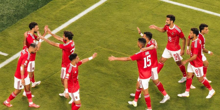 بالبلدي: ثلاثي
      الأهلي
      ضمن
      التشكيل
      المثالي
      في
      كأس
      العالم
      للأندية..
      تابع
      جميع
      الأسماء