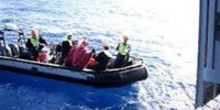 بالبلدي : بينهم
      شقيقتان..
      مصرع
      3
      فتيات
      وشاب
      غرقا
      خلال
      استقلالهم
      مركب
      بالنيل
