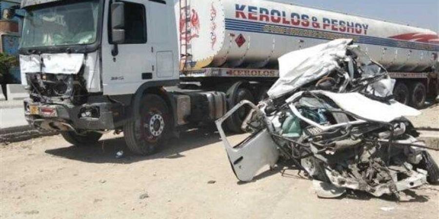 بالبلدي: «حادثة
      هزت
      مصر
      ورجعتنا
      نبص
      حوالينا»..
      كيف
      نعى
      الأهلي
      ضحايا
      «الطريق
      الإقليمي»؟