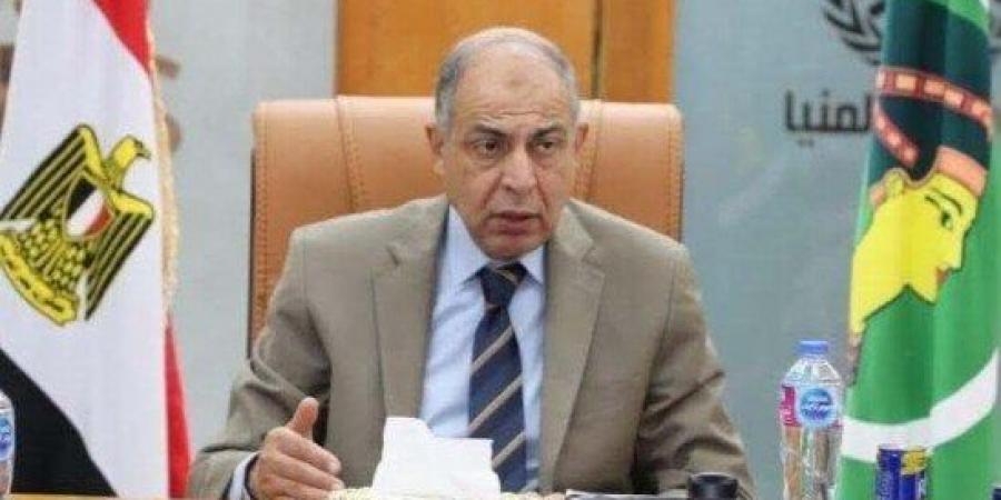 بالبلدي: بمجموع
      223
      درجة
      للعام..
      محافظ
      المنيا
      يعتمد
      تنسيق
      القبول
      بالصف
      الأول
      الثانوي