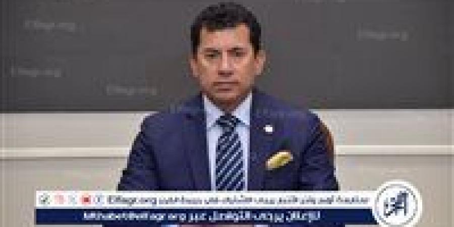 بالبلدي: وزير
      الرياضة
      ومحافظ
      بورسعيد
      يعقدان
      اجتماعًا
      موسعًا
      لمناقشة
      مستجدات
      العمل
      في
      مشروع
      إنشاء
      ستاد
      النادي
      المصري