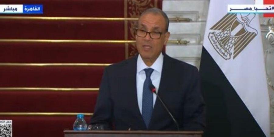 بالبلدي : وزير
      الخارجية:
      توافق
      في
      الرؤى
      للانتقال
      بالعلاقات
      المصرية
      النمساوية
      إلى
      آفاق
      أرحب