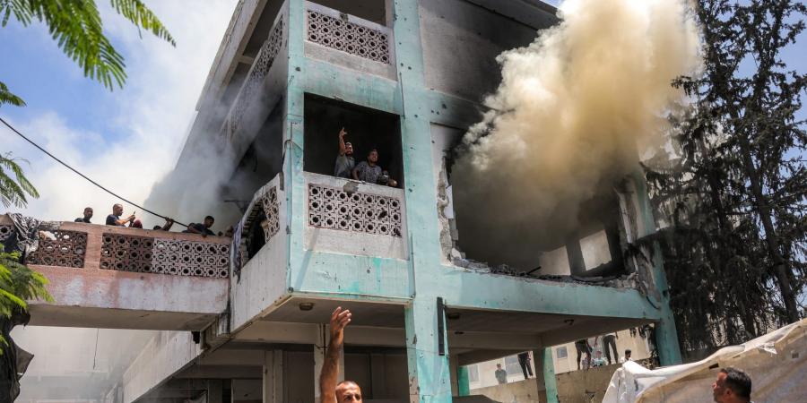 بالبلدي: مقتل 20 شخصًا بينهم أطفال في غارة على سوق مزدحم في مدينة غزة