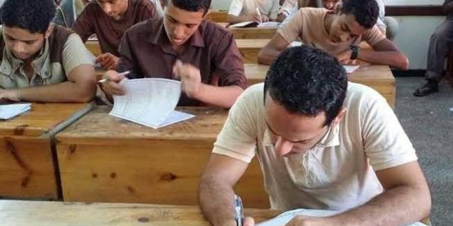 بالبلدي : صناعي
      وزراعي
      وتجاري..
      موعد
      ظهور
      نتيجة
      الدبلومات
      الفنية
      2025
      ورابط
      الاستعلام