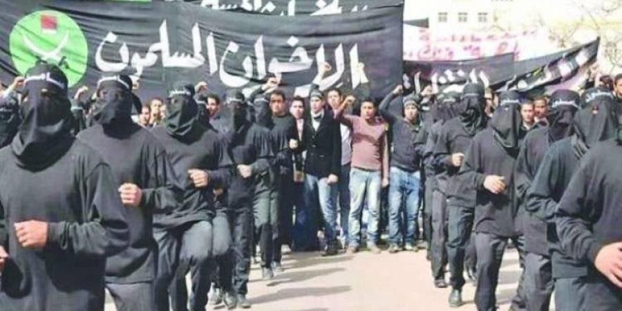 بالبلدي: حسام
      الغمري:
      الإخوان
      بيتاجروا
      ببعضهم..
      شفت
      ده
      بعيني|
      فيديو