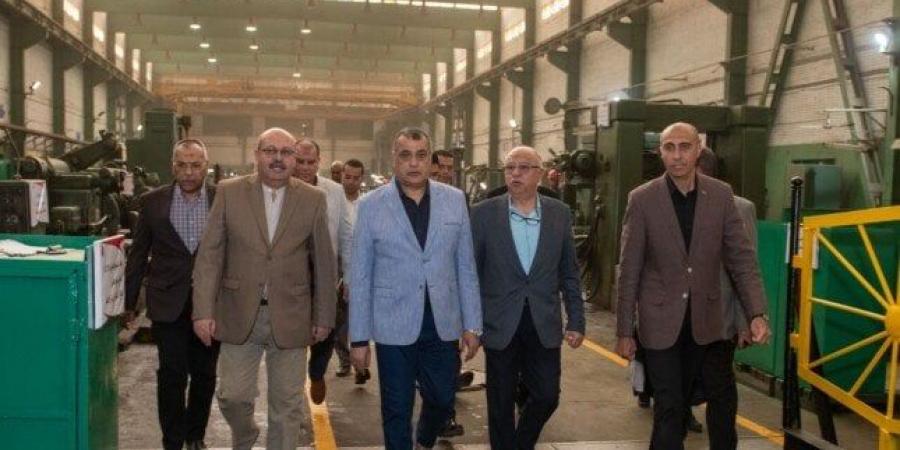 بالبلدي : في
      ذكرى
      30
      يونيو..
      «الإنتاج
      الحربي»
      تعلن
      حصاد
      التصنيع
      العسكري
      والمشروعات
      القومية
