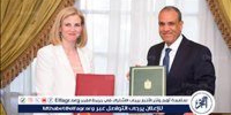 بالبلدي: مصر
      والنمسا
      تتفقان
      على
      مقاربة
      شاملة
      للهجرة
      وتعميق
      التعاون
      الثنائي