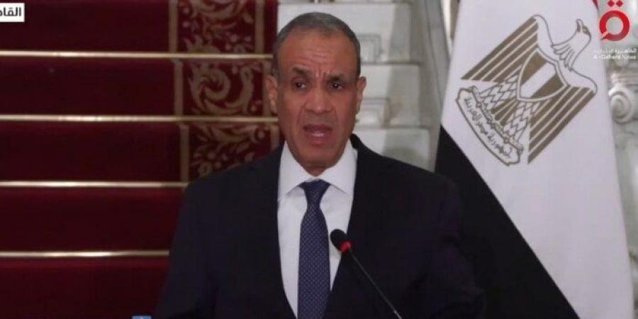 بالبلدي : وزير
      الخارجية:
      قضية
      المياه
      وجودية
      لمصر
      ولن
      نفرط
      في
      هذا
      الحق