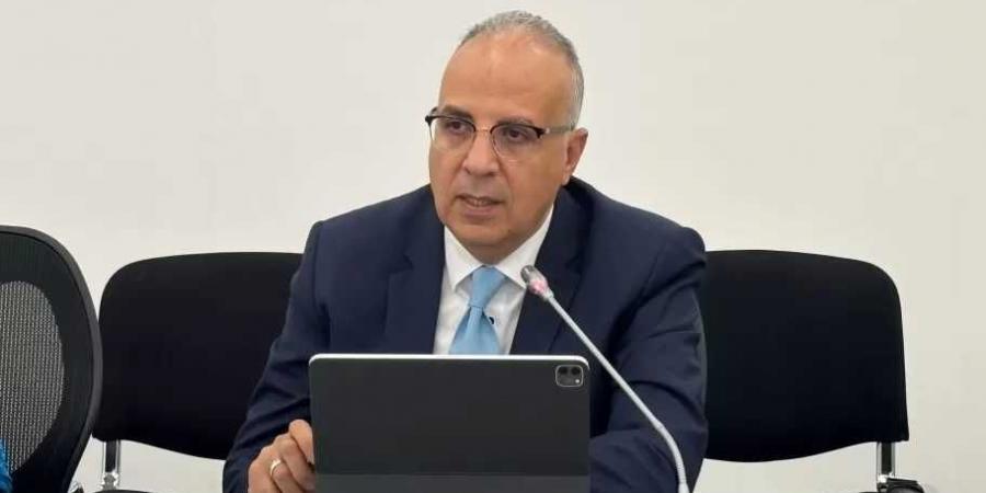 وزير
      الري
      يتابع
      حالة
      المنظومة
      المائية
      بمحافظة
      البحيرة
      خلال
      فترة
      أقصى
      الاحتياجات
      المائية