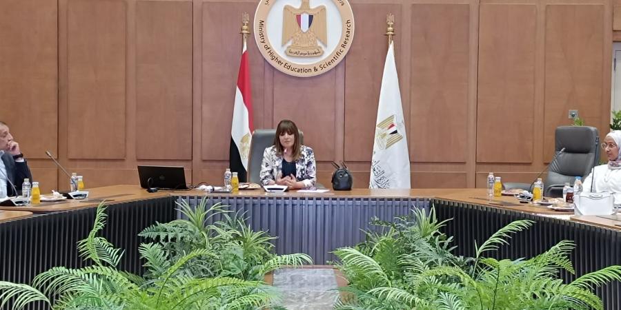 بالبلدي : التعليم
      العالي
      تنظم
      برنامجًا
      تدريبيًا
      لرفع
      كفاءة
      مراكز
      خدمة
      الطلاب
      ذوي
      الإعاقة
      بالجامعات
      المصرية