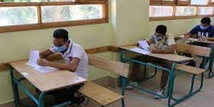 بالبلدي: الكنترولات
      تواصل
      تصحيح
      امتحان
      اللغة
      العربية
      لـ
      الثانوية
      العامة
      2025