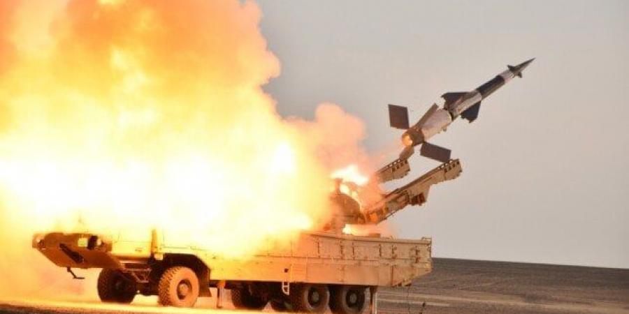 بالبلدي: قائد
      قوات
      الدفاع
      الجوي:
      اطمئنوا..
      سماؤنا
      آمنة
      بمنظومة
      دفاعية
      معقدة