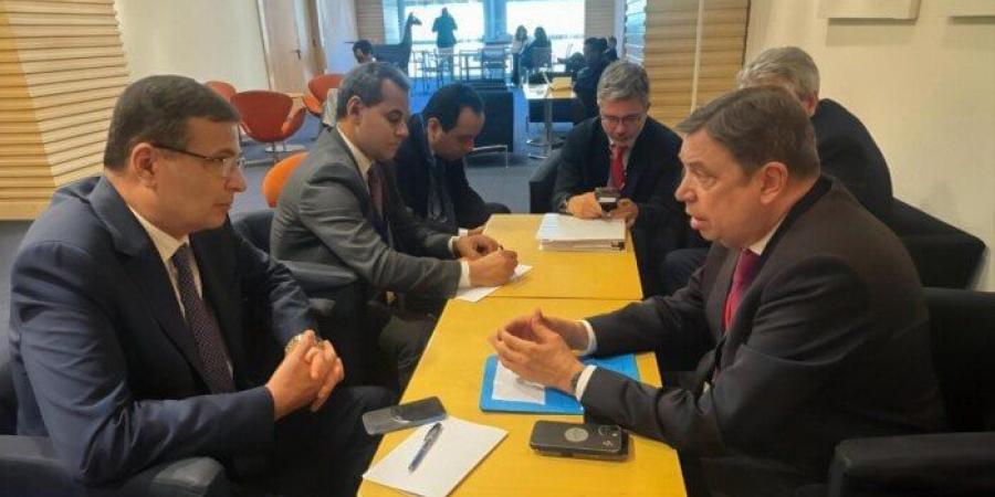 بالبلدي : وزير
      الزراعة
      يبحث
      مع
      نظيره
      الإسباني
      تعزيز
      التعاون
      المشترك
      بين
      البلدين